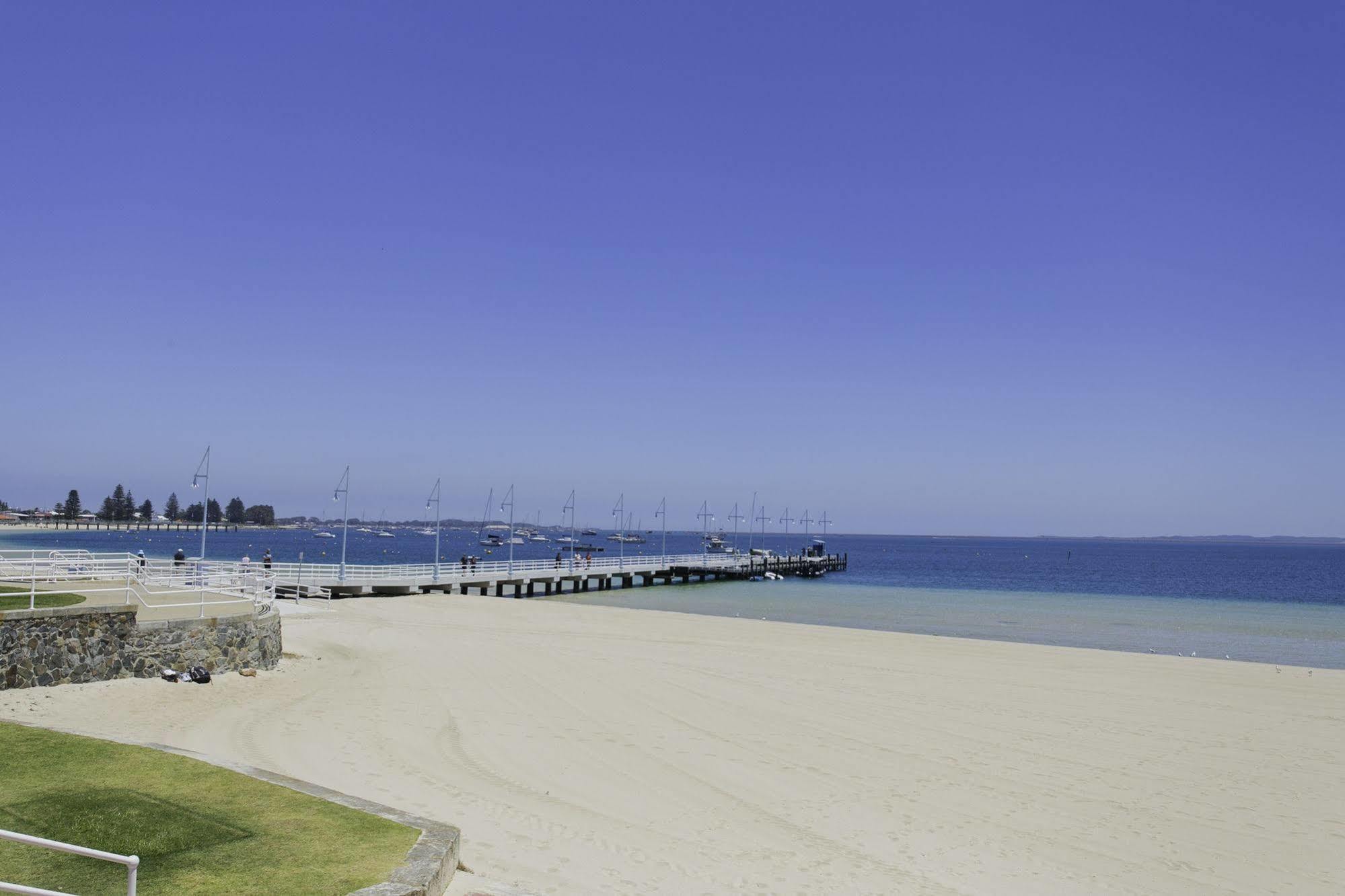 Boardwalk By Rockingham Apartments Εξωτερικό φωτογραφία